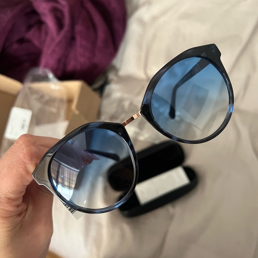 BRAND NEW: Balmain Women's Blue Bl 2523 53mm Polarized Sunglasses